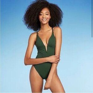Shade & Shore Womens Ribbed Deep V-Neck One-Piece Swimsuit Cross Back M Made In